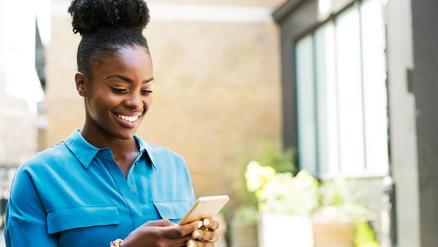 Business woman using Deluxe Payment Exchange