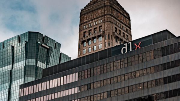 An image of the Deluxe office in downtown Minneapolis.